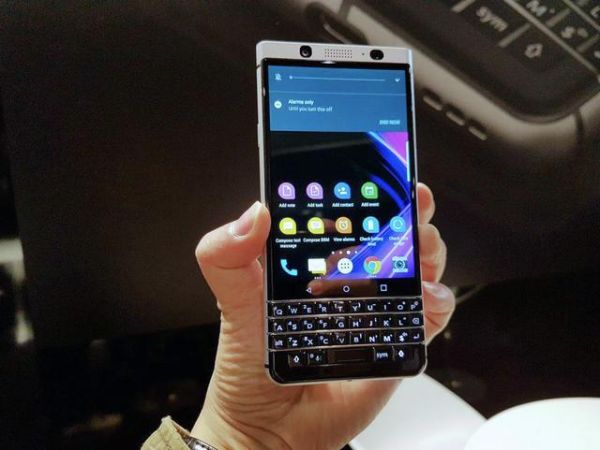 黑莓手机2021新机曝光图片