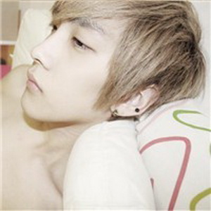 非主流唯美男微信头像25