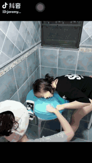 抖音臉盆拍照